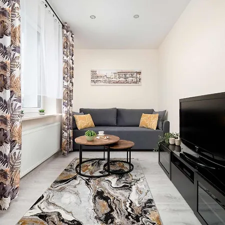 شقة Przytulny Z Biurkiem W Spokojnej Okolicy By Renters *