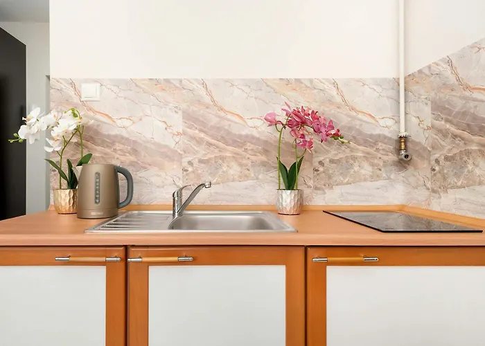 شقة Przytulny Z Biurkiem W Spokojnej Okolicy By Renters *