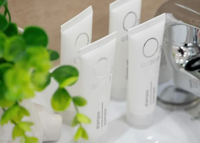 Przytulny Z Biurkiem W Spokojnej Okolicy By Renters شقة